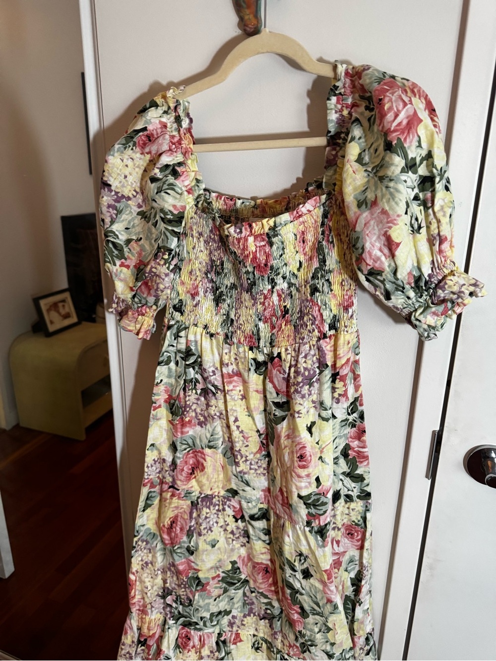 Faithfull the Brand Pink Floral Puff-Sleeve Midi Dress - Picture 5 of 6